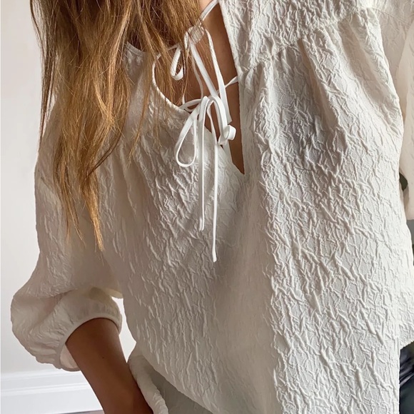 Aritzia Wilfred Playa Blouse Size M - Picture 2 of 11